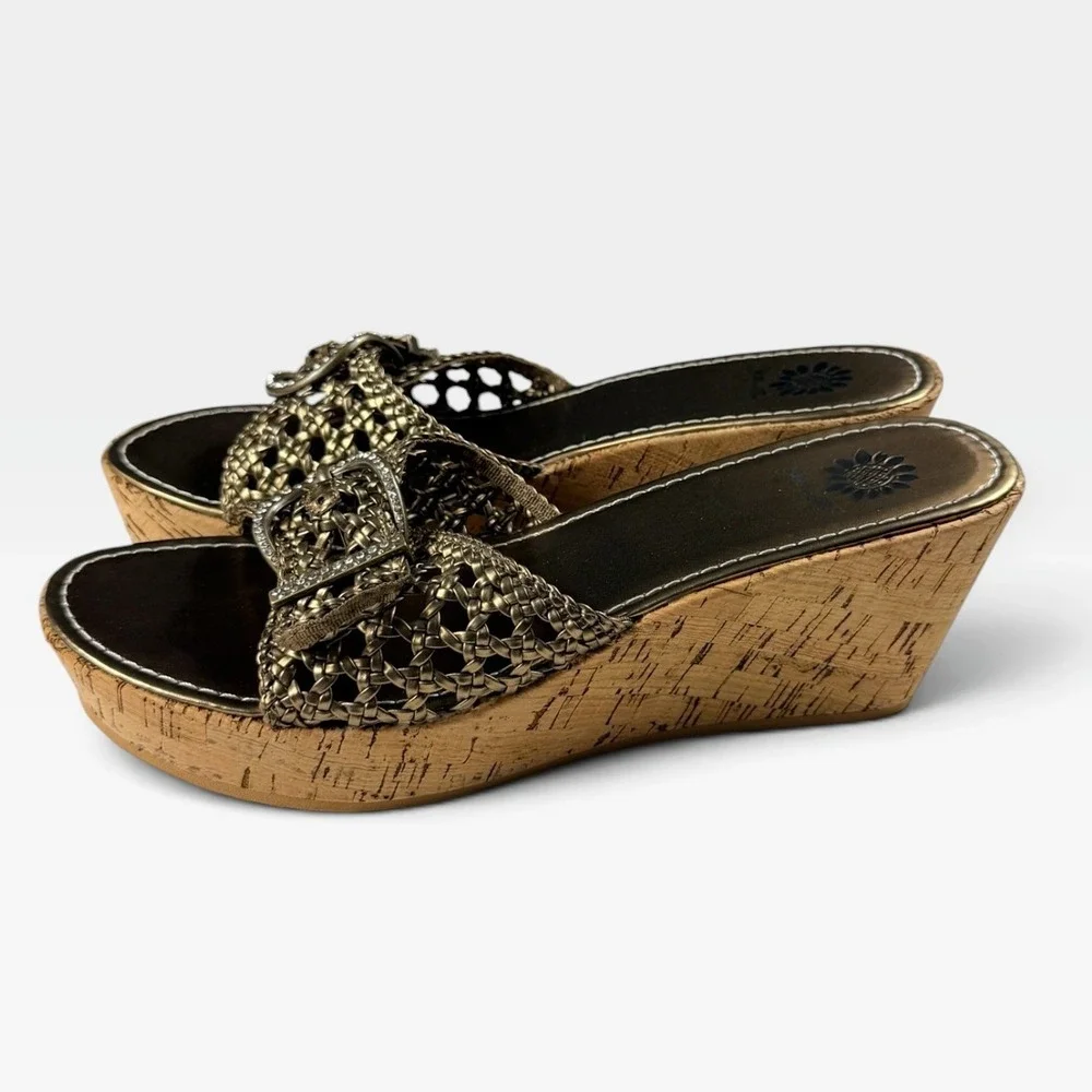 Yellow Box Debbie Wedge Sandals Womens 10 Bronze Woven Rhinestone Buckle New